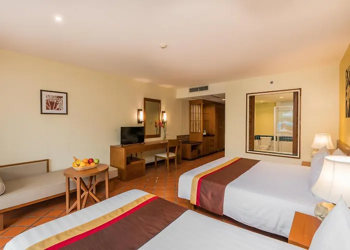 Naithonburi Beach Resort - Sha Extra Plus